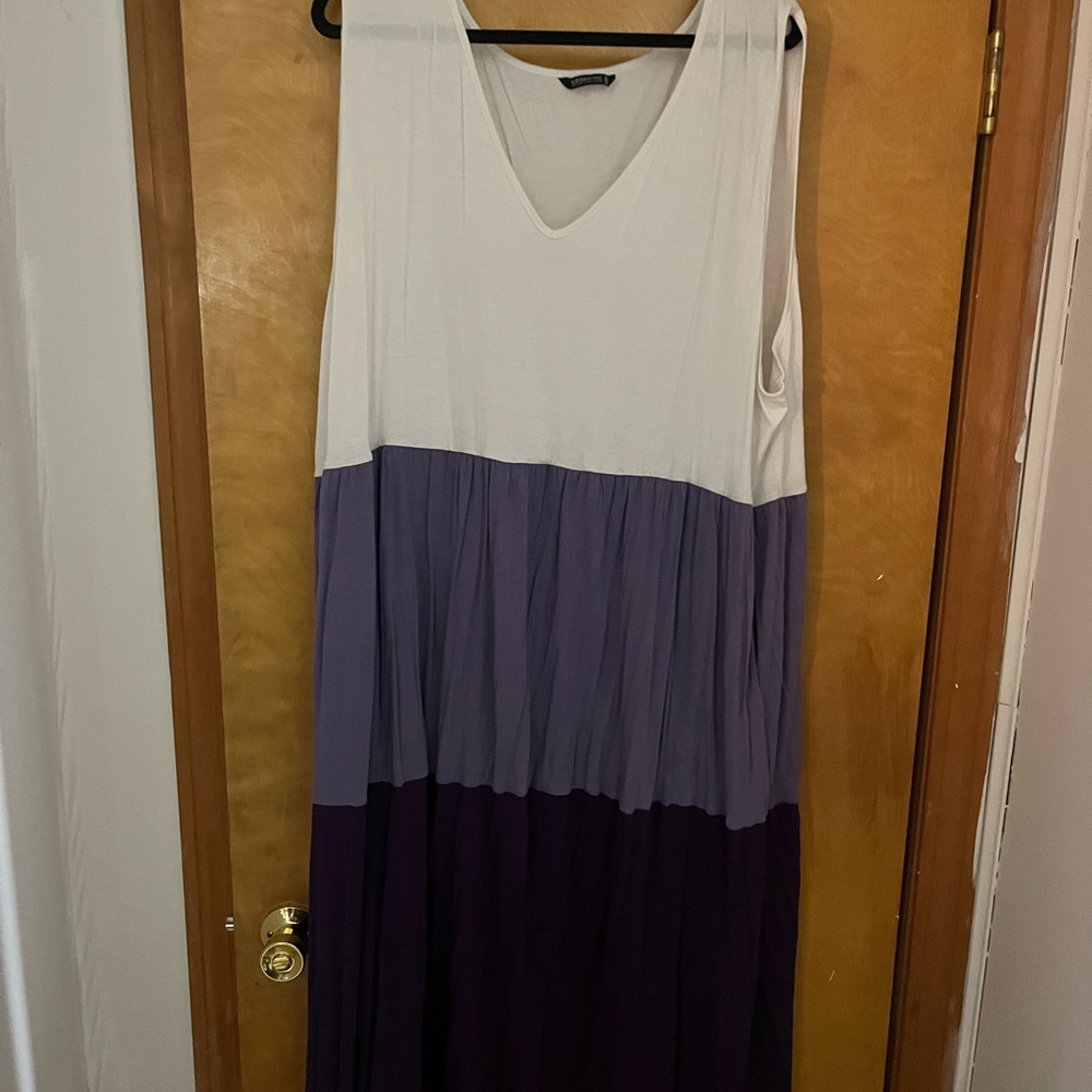 BloomChic V-Neck Maxi Dress in Cream and Purple Tones